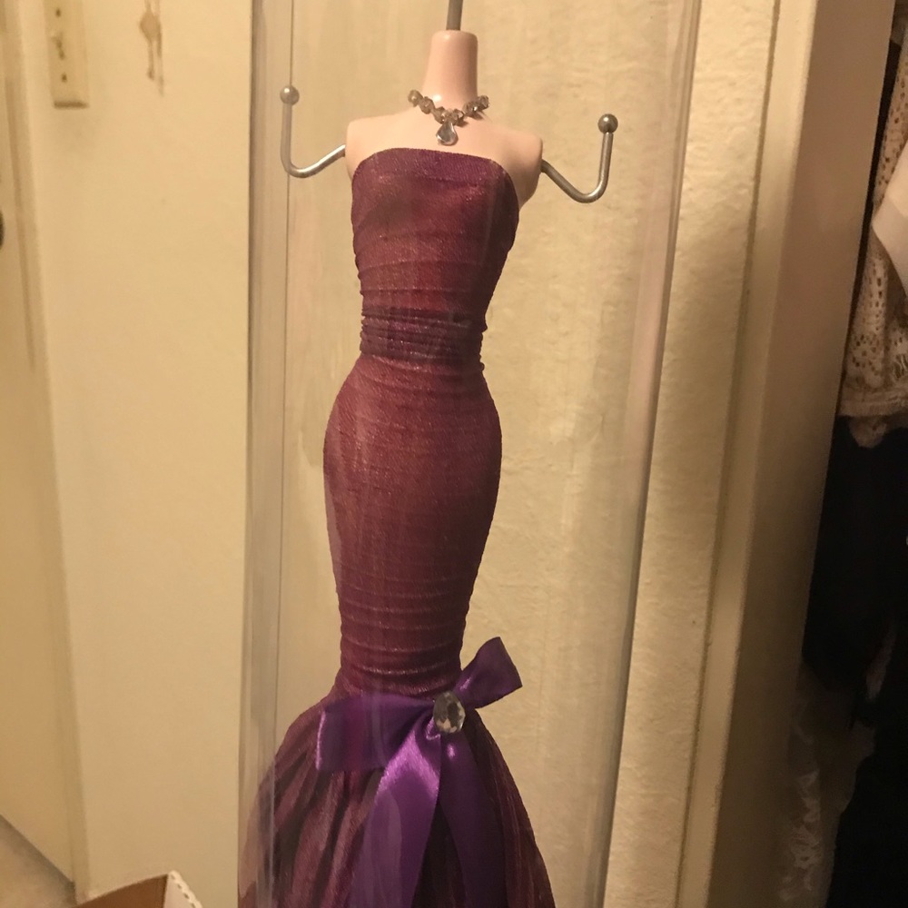 Jewelry holder